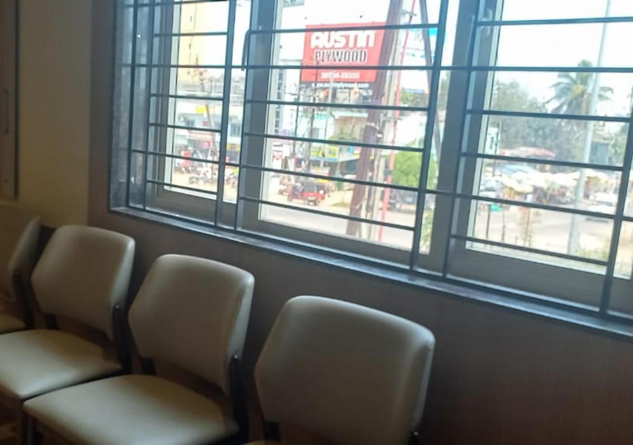 Hotel Mellow Mood Bhubaneswar Esterno foto
