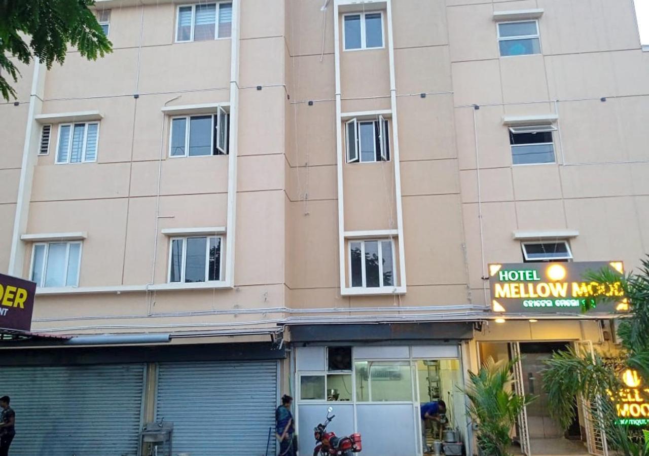 Hotel Mellow Mood Bhubaneswar Esterno foto