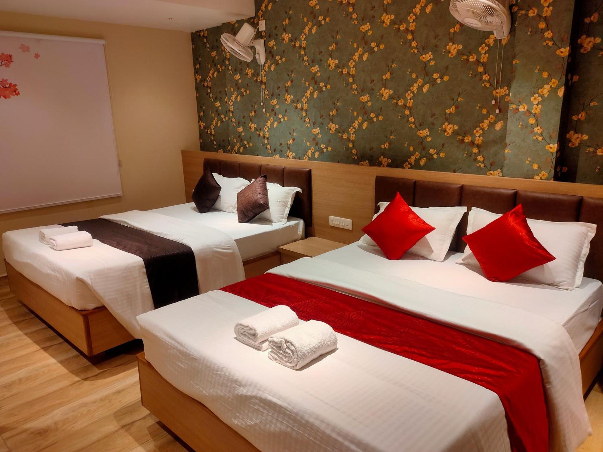 Hotel Mellow Mood Bhubaneswar Esterno foto