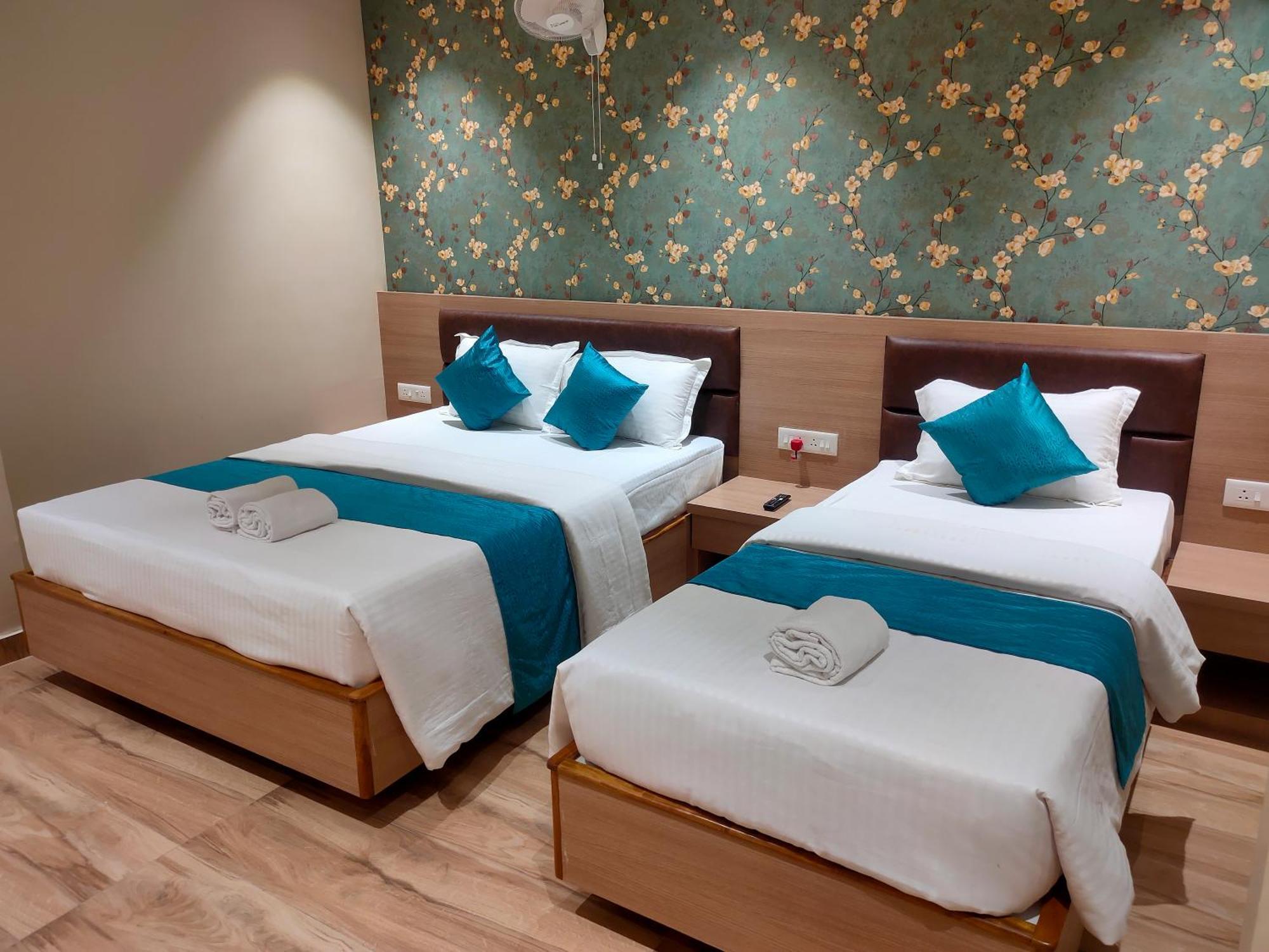 Hotel Mellow Mood Bhubaneswar Esterno foto