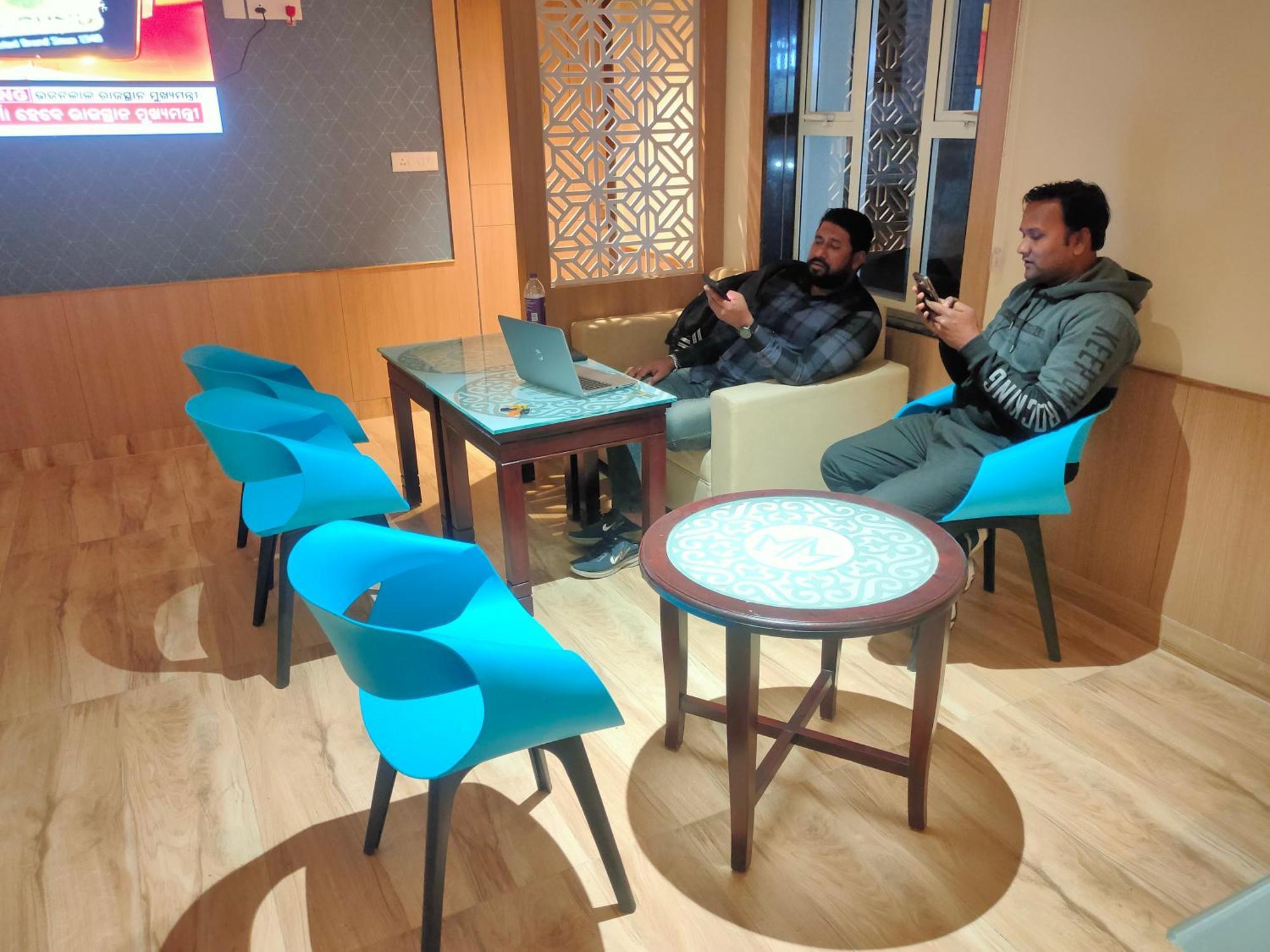 Hotel Mellow Mood Bhubaneswar Esterno foto